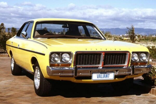 chrysler-valiant-2